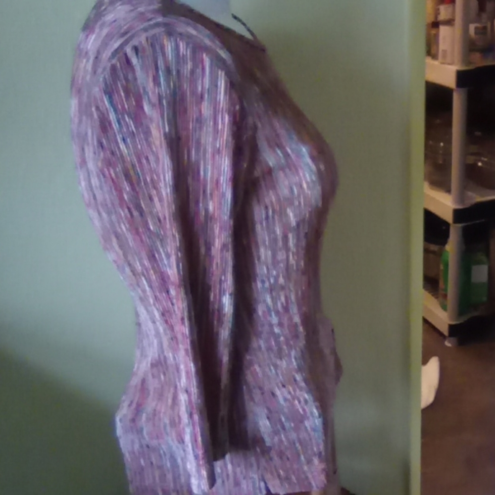 Colorful top - Picture 2 of 3